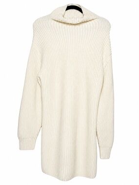 ARITZIA Wilfred, Cream Turtleneck Knit Sweater